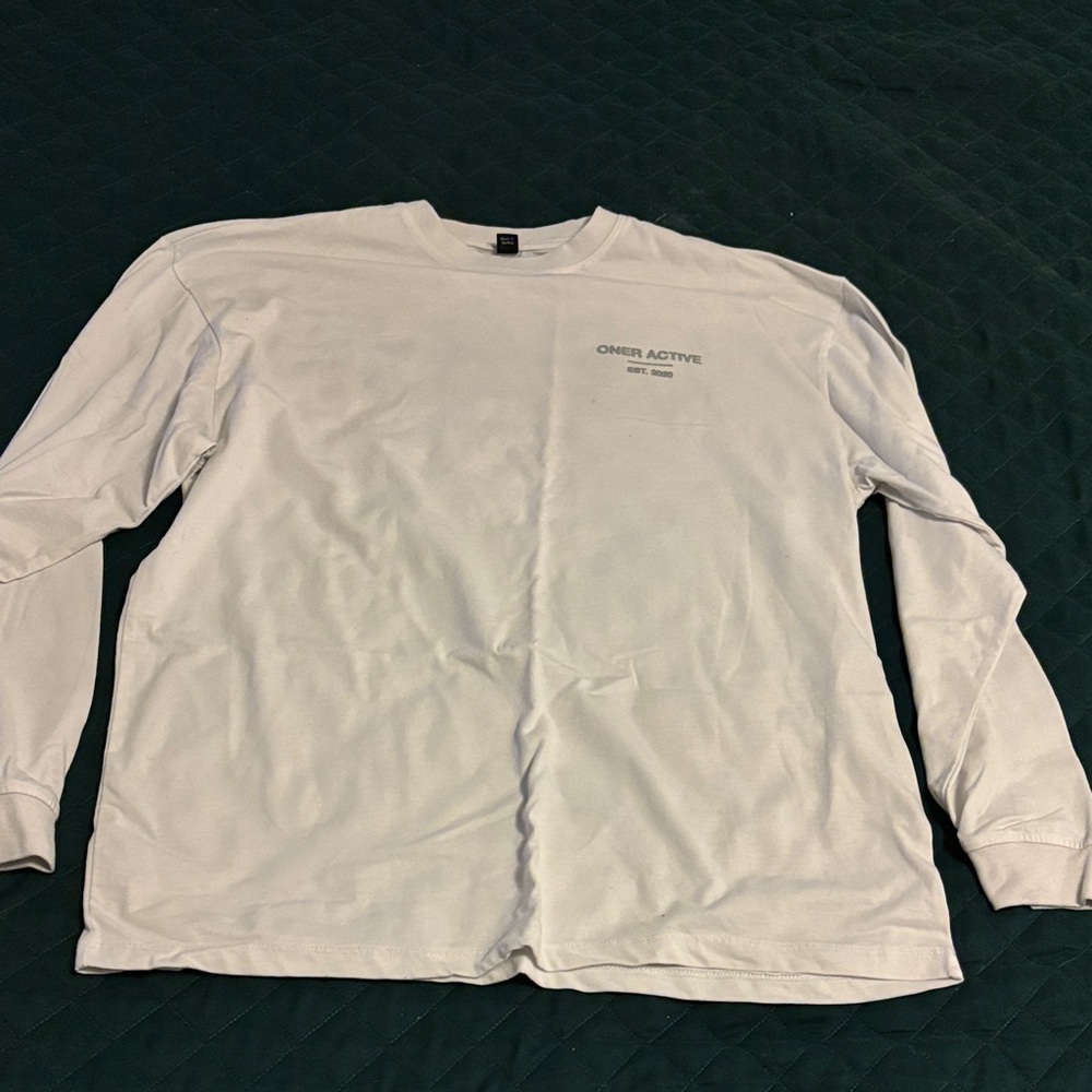 Oner Active Women’s Graphic White Long Sleeve Tee
